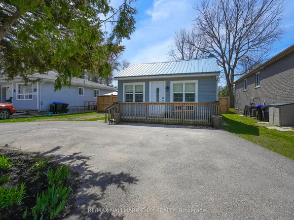130 Simcoe St, Essa, ON L0M 1B0