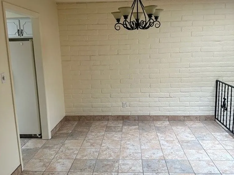 2900 Majestic Rdg #A — Photo 12