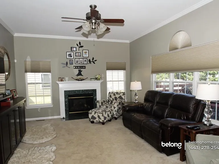 5411 Chillingham Pl — Photo 10