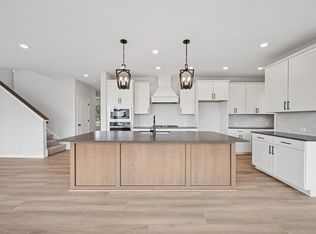 10577 Minnesota Ln N, Maple Grove, MN 55369