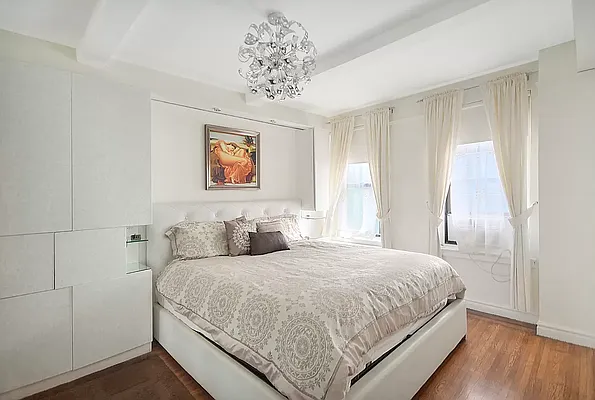 Rented by Compass | media 27