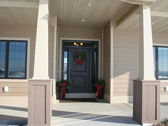 Front Entry & Covered Porch