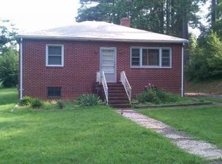 421 Burbank St, Williamsburg, VA 23185