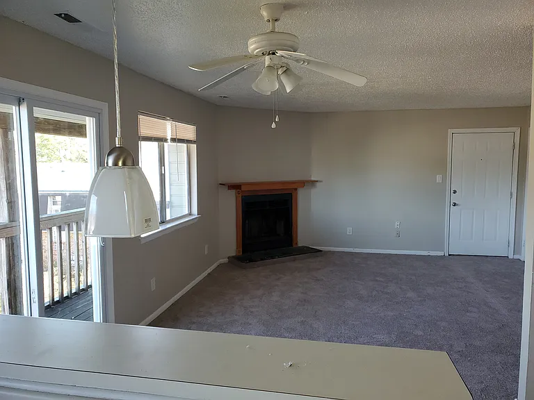 9520 4th Bay St #403 — Photo 9