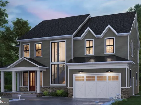 2793 Lake Retreat Dr, Herndon, VA 20171