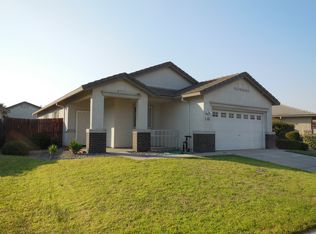 7813 Neyland Way, Sacramento, CA 95829