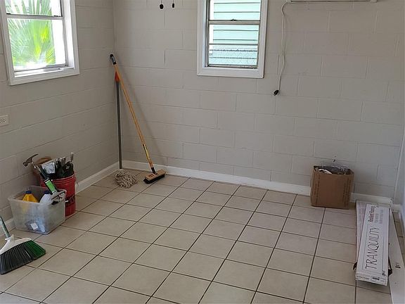3rd image of 3712 Avenue L
