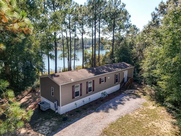 1137 Martin Rd, Defuniak Springs, FL 32433