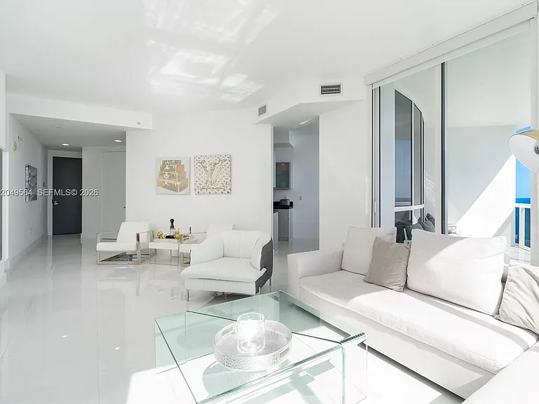 18201 Collins Ave #4709A — Photo 5