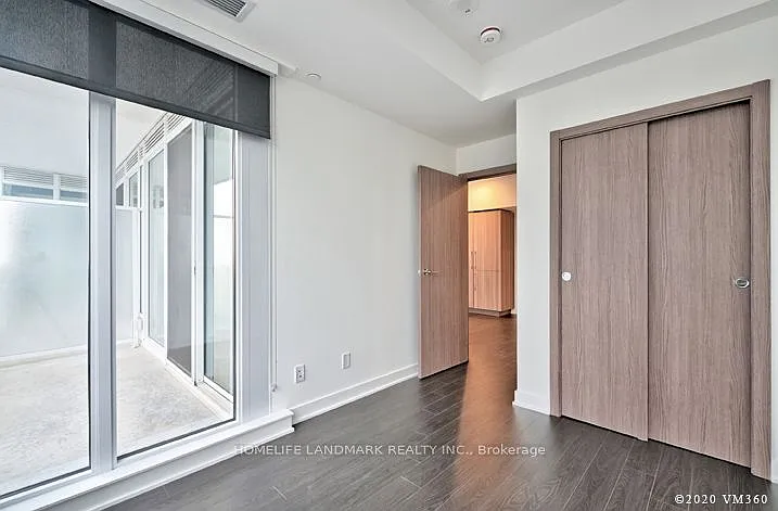 19 Bathurst St #3809 — Photo 14