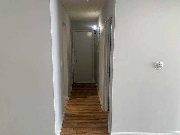 5th image of 247 N Neltnor Blvd APT G2c