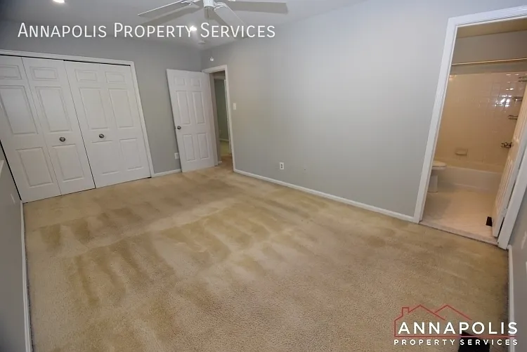 17 Mooring Point Ct — Photo 12