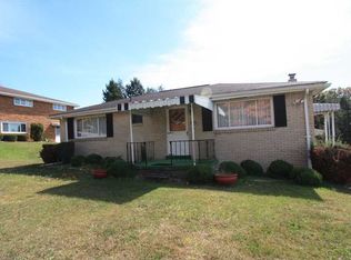 202 George St, New Alexandria, PA 15670
