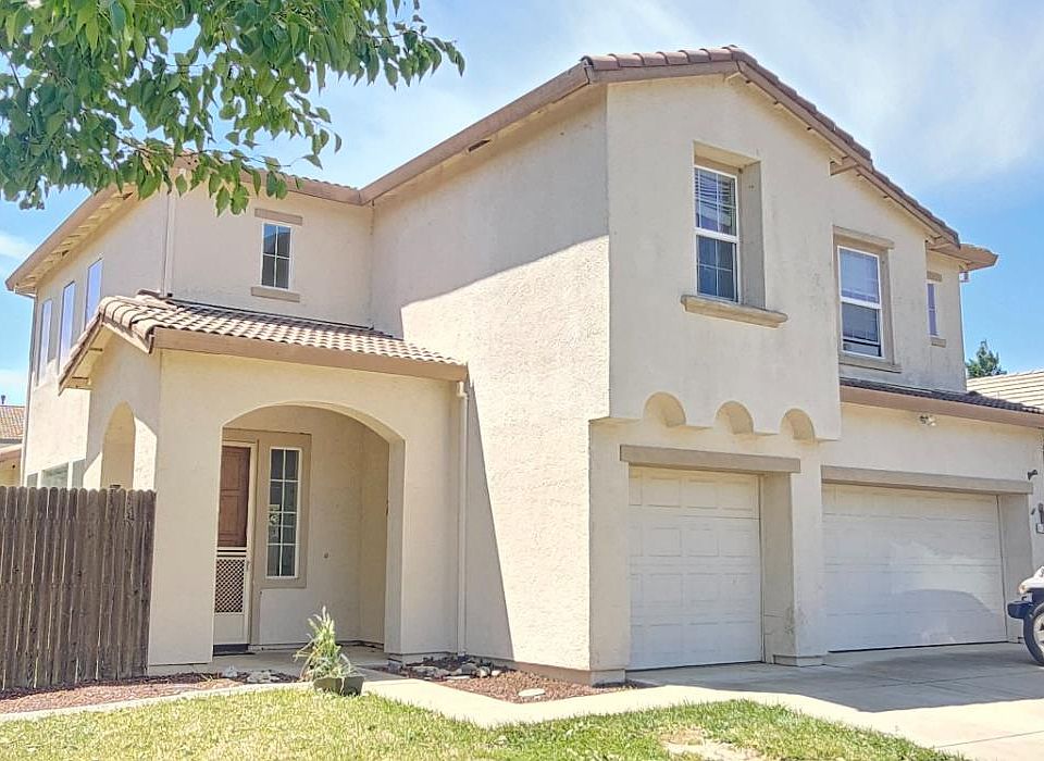 1st image of 28 Skarda Ct
