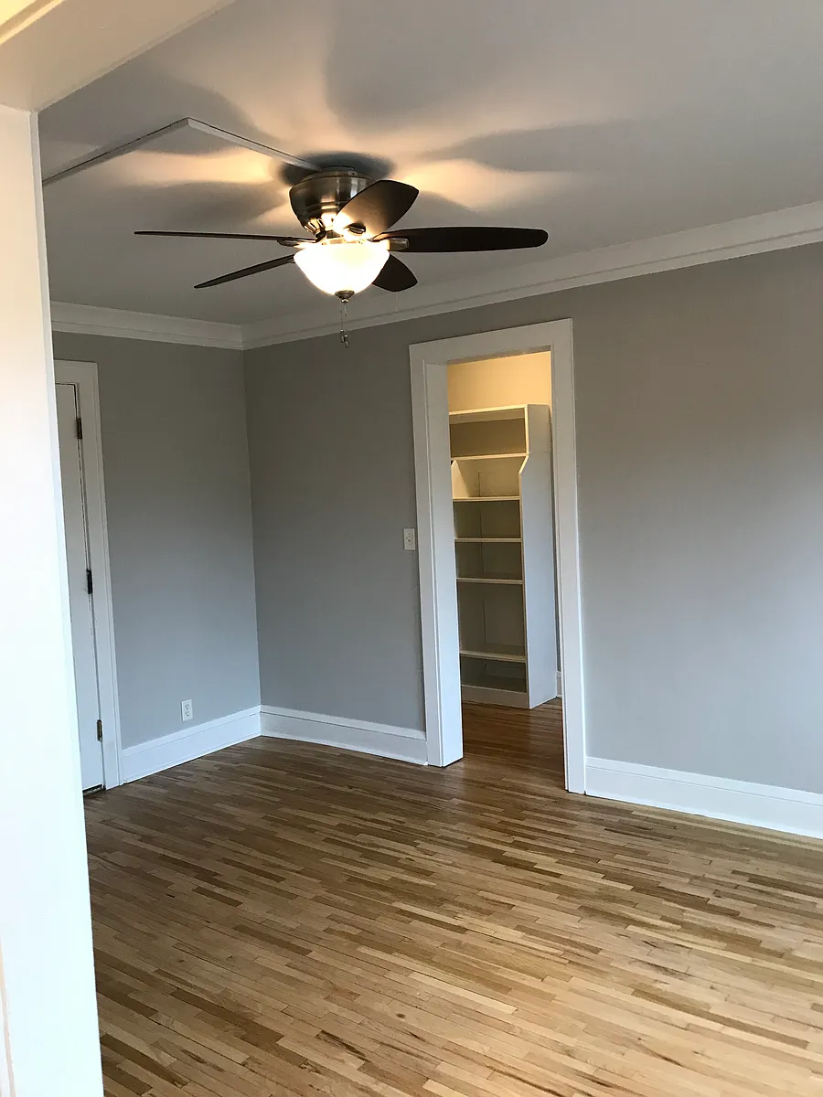 Building Photo - 1564 Randolph Ave #101