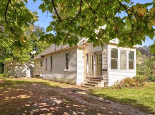 2523 E Holland Ave, Saginaw, MI 48601