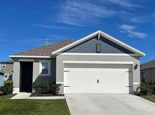 13514 Mount Ivy Ct, Dade City, FL 33525