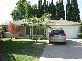 13541 Woodburn Way photo 1