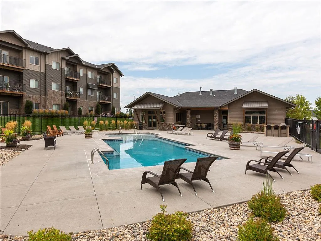 Luxury community pool at Avenue 204. - Avenue 204