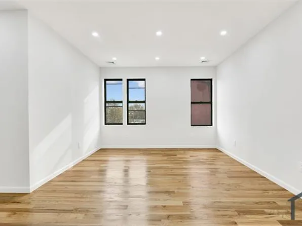 194 Hale Ave, Brooklyn, NY 11208