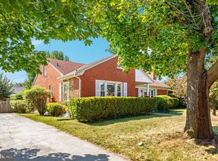 605 Happy Creek Rd, Front Royal, VA 22630