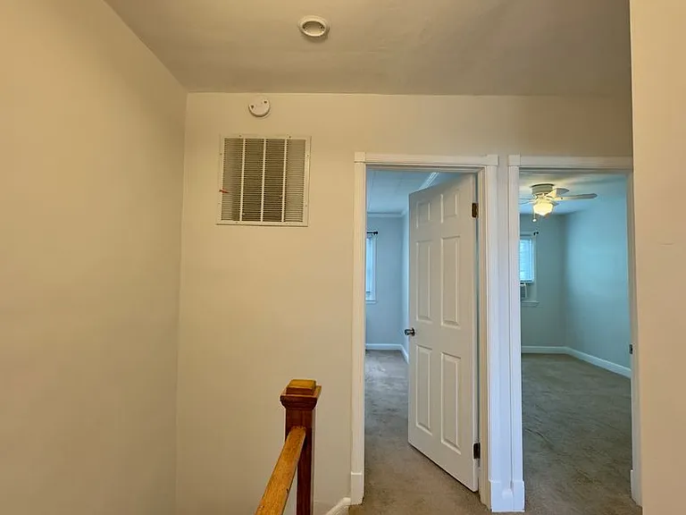 4 Warren Rd — Photo 9