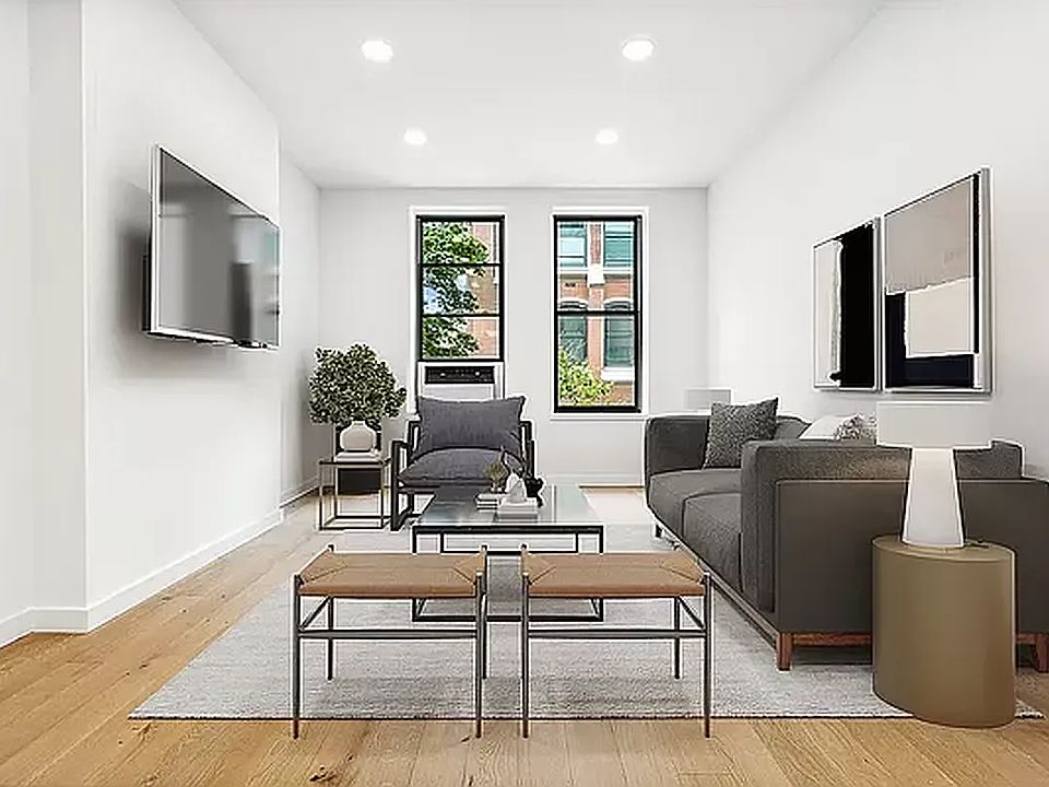 1st image of 786 President St #3R
