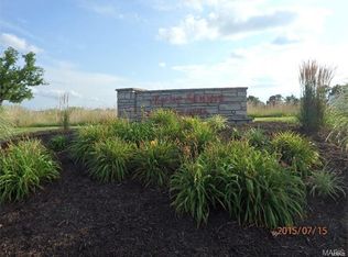 10 Red Ridge Dr #290, Winfield, MO 63389