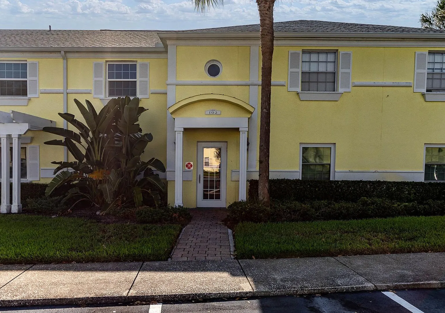 102 Pompano Dr SE - #C - Waterside at Coquina Key North — Photo 4