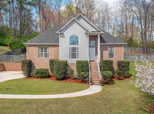 3143 Cambridge Cir, Trussville, AL 35173