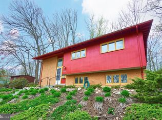 7844 Glenister Dr, Springfield, VA 22152