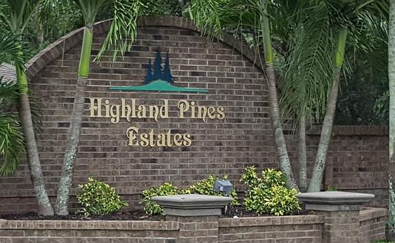 3rd image of 6814 Highland Pines Cir