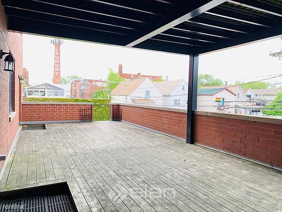 5th image of 2904 W Belmont Ave Unit 203