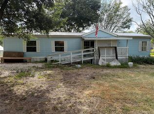 8336 Hamster Dr, Zephyrhills, FL 33540