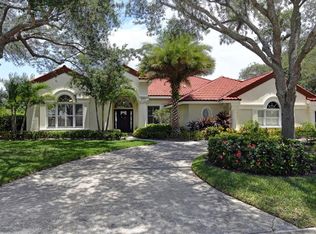250 Riverway Dr, Vero Beach, FL 32963