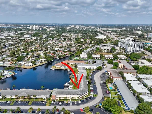 700 Pine Dr APT 101, Pompano Beach, FL 33060