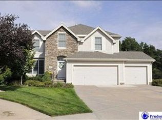 18112 Howard Cir, Elkhorn, NE 68022