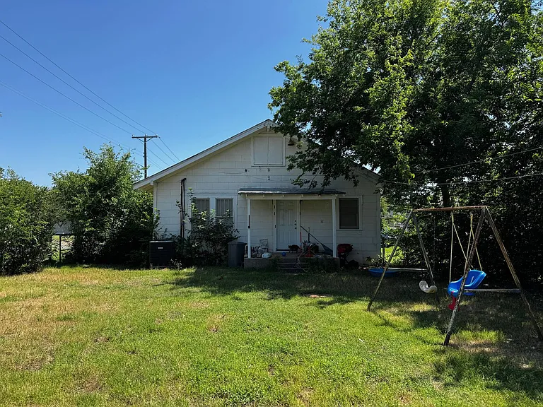 3100 Cumberland Ave — Photo 19