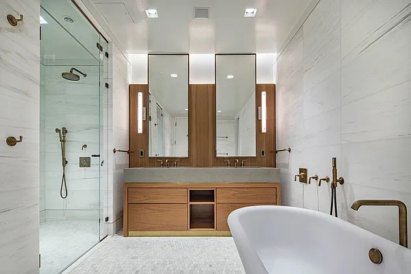 Rented by Compass | media 7