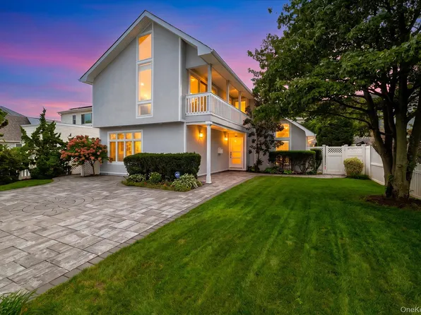 540 W Penn Street, Long Beach, NY 11561