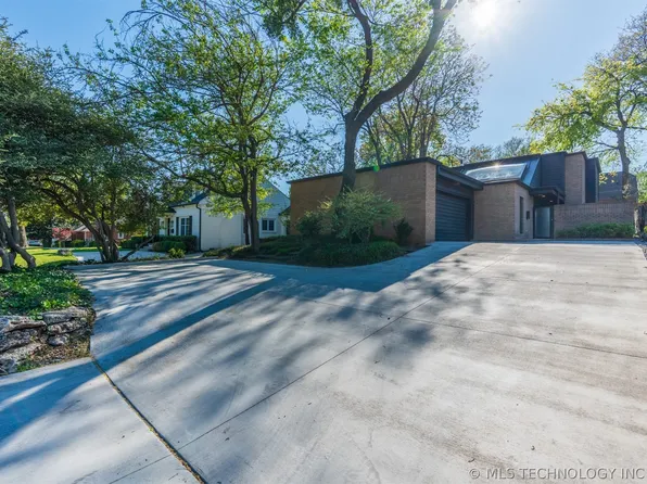 2660 S Utica Ave, Tulsa, OK 74114