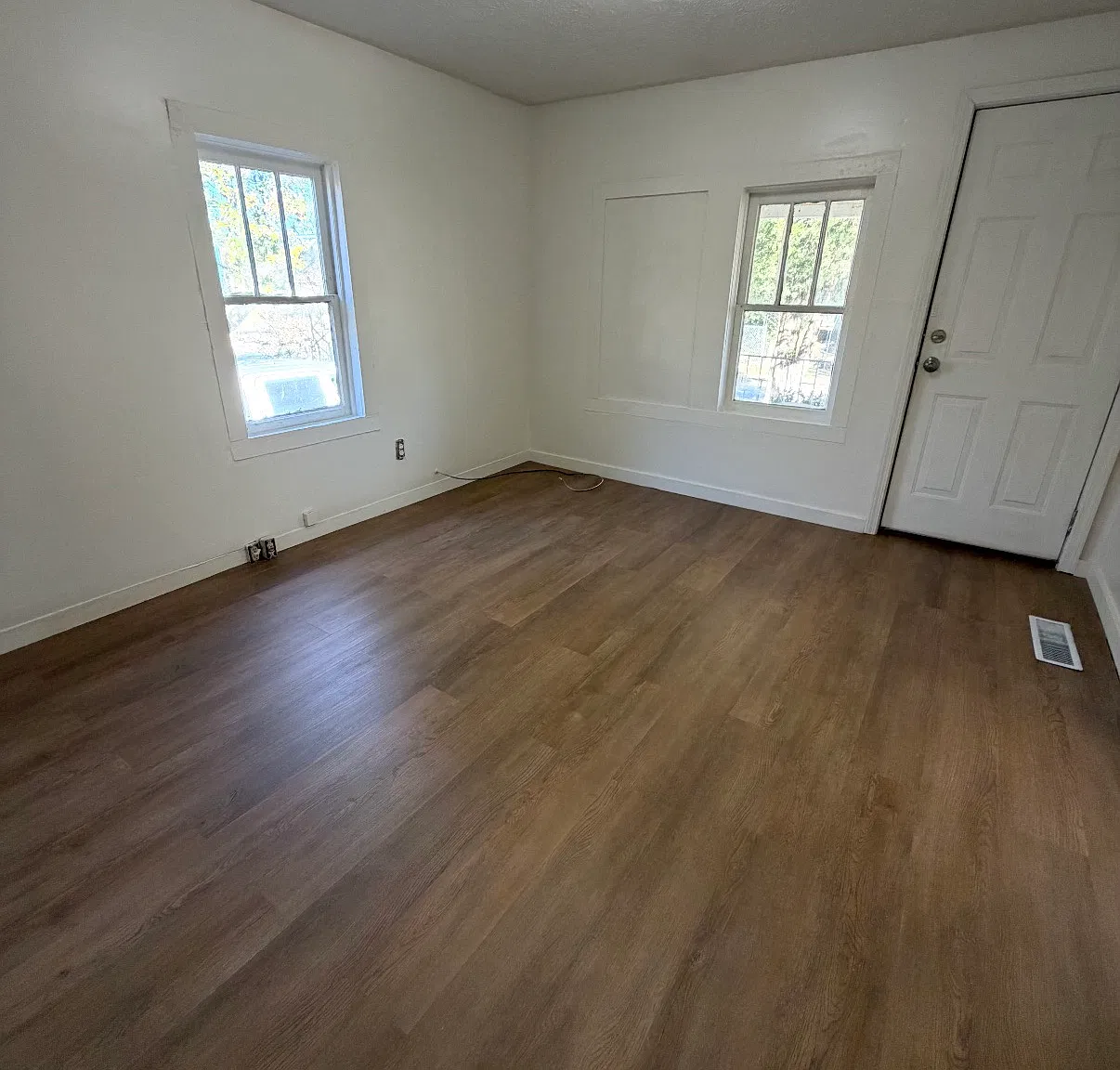 2 bed, 776 sqft, $1,100 — Photo 3