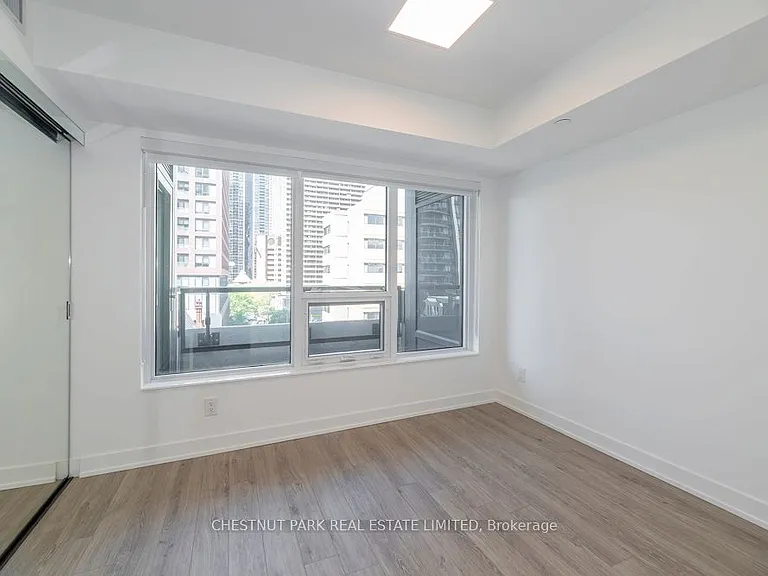 609 Sherbourne St #603 — Photo 8