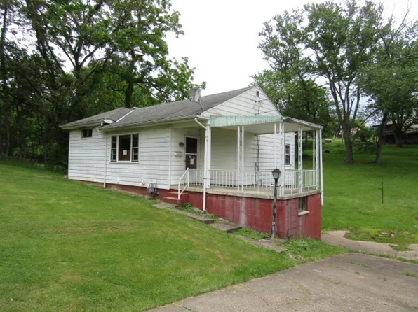 403 Mineola Ave, Washington, PA 15301