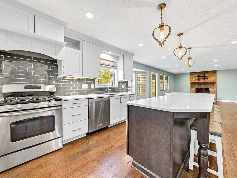 1st image of 319 Wildwood Dr