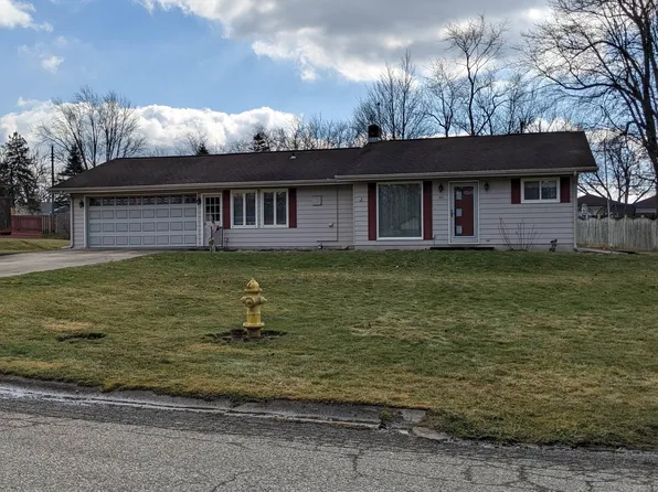 111 Parkway Dr, Wabash, IN 46992