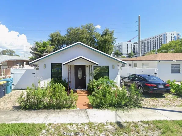 206 SW 2nd Ter, Dania, FL 33004