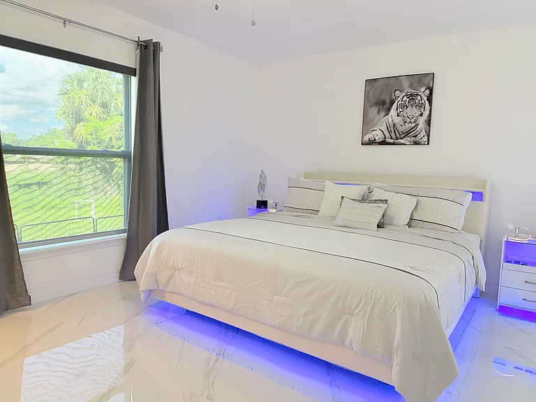 700 Connecticut Ln — Photo 39