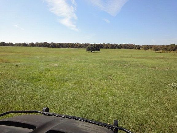 3rd image of 3893 County Road 444