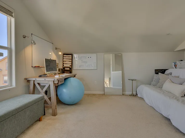 bonus office and loft